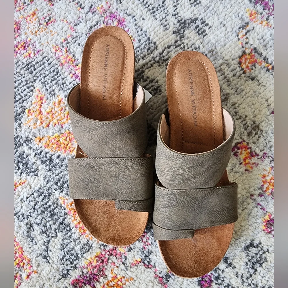 Adrienne Vittadini Tilly Wedge Sandals - Picture 2 of 4